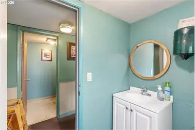 605 State St, Lyle, WA 98635 - Photo 14