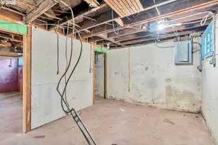 1515 SE Main St, Portland, OR 97214 - Photo 36