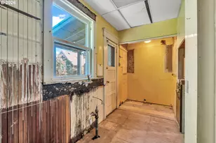 1515 SE Main St, Portland, OR 97214 - Photo 16