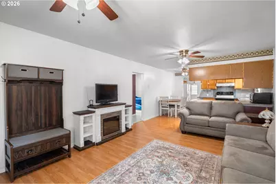 4925 SE 133rd Ave, Portland, OR 97236 - Photo 10