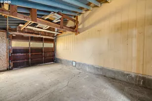 4925 SE 133rd Ave, Portland, OR 97236 - Photo 22