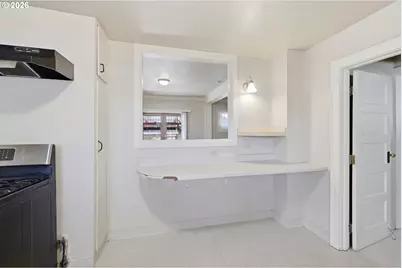 344 E 14th Ave, Eugene, OR 97401 - Photo 12