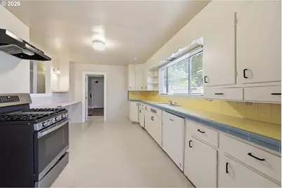 344 E 14th Ave, Eugene, OR 97401 - Photo 14