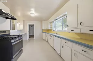 344 E 14th Ave, Eugene, OR 97401 - Photo 14