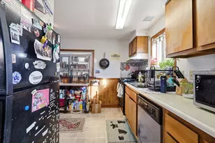 344 E 14th Ave, Eugene, OR 97401 - Photo 28