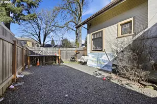 344 E 14th Ave, Eugene, OR 97401 - Photo 16