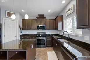1056 Ruby Clair Dr, Creswell, OR 97426 - Photo 10