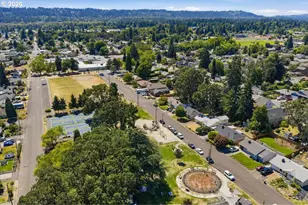 340 E Gloucester St, Gladstone, OR 97027 - Photo 44