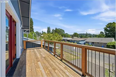 340 E Gloucester St, Gladstone, OR 97027 - Photo 34