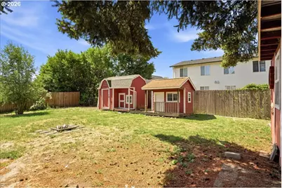 340 E Gloucester St, Gladstone, OR 97027 - Photo 36