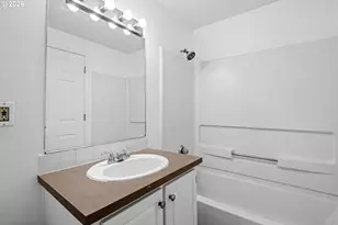 17516 NW Springville Rd, Portland, OR 97229 - Photo 20