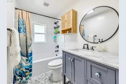 933 8th St, Astoria, OR 97103 - Photo 20