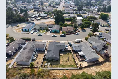 921 Stillwater Dr, Coos Bay, OR 97420 - Photo 38