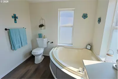 921 Stillwater Dr, Coos Bay, OR 97420 - Photo 26