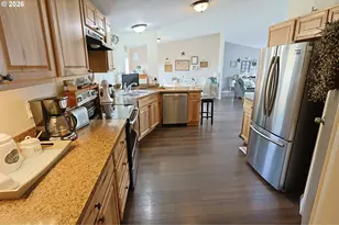 921 Stillwater Dr, Coos Bay, OR 97420 - Photo 20