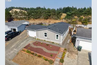 921 Stillwater Dr, Coos Bay, OR 97420 - Photo 34