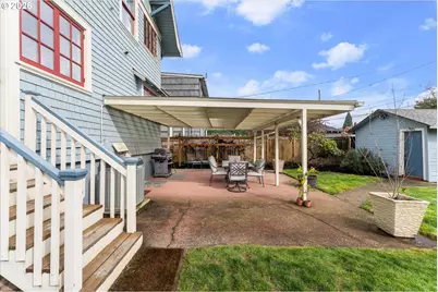 2276 SE Spruce Ave, Portland, OR 97214 - Photo 38