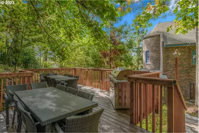 4224 SW Melville Ave, Portland, OR 97239 - Photo 12