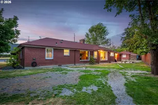 2615 Ocean Beach Hwy, Longview, WA 98632 - Photo 26