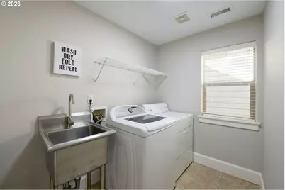 5647 NW Lark Meadow Ter, Portland, OR 97229 - Photo 40