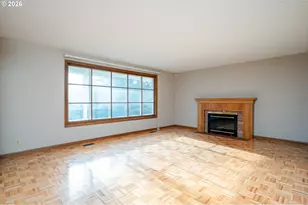 911 Huron Ct SE, Salem, OR 97302 - Photo 6