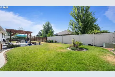 115 SE Crestline Dr, Hermiston, OR 97838 - Photo 32