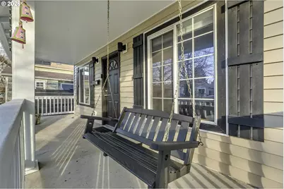 6223 N Yale St, Portland, OR 97203 - Photo 2