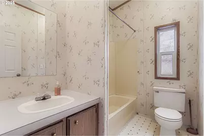 10400 SE Cook Ct #56, Milwaukie, OR 97222 - Photo 18