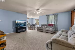648 NE Cougar Loop, Prineville, OR 97754 - Photo 6
