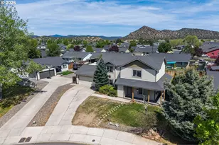 648 NE Cougar Loop, Prineville, OR 97754 - Photo 28