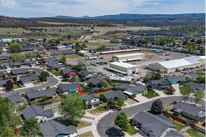 648 NE Cougar Loop, Prineville, OR 97754 - Photo 30