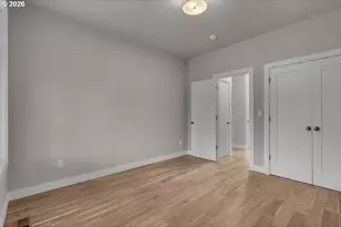5007 SE Stark St, Portland, OR 97215 - Photo 22