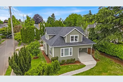 5007 SE Stark St, Portland, OR 97215 - Photo 2