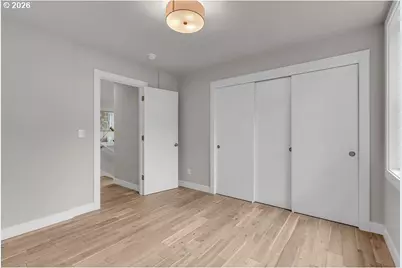 5007 SE Stark St, Portland, OR 97215 - Photo 36