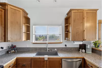 56 Pyatt Rd, White Salmon, WA 98672 - Photo 22