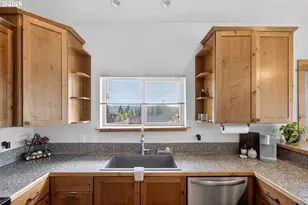 56 Pyatt Rd, White Salmon, WA 98672 - Photo 22