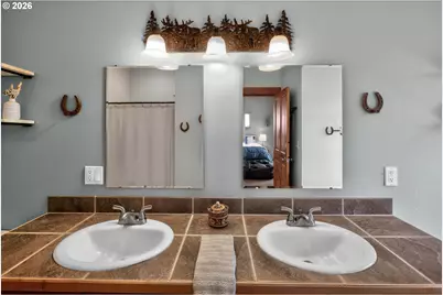 56 Pyatt Rd, White Salmon, WA 98672 - Photo 38
