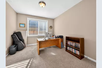 633 June Dr, Molalla, OR 97038 - Photo 14
