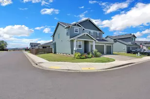1456 Farmington Dr, Junction City, OR 97448 - Photo 2