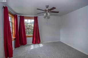 66 NW Cary St, Winston, OR 97496 - Photo 22