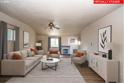 66 NW Cary St, Winston, OR 97496 - Photo 6