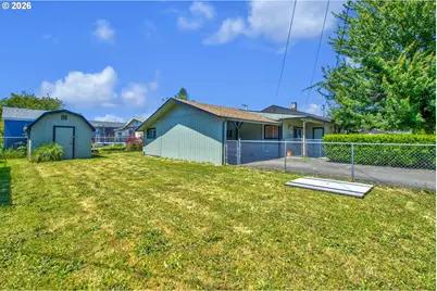 66 NW Cary St, Winston, OR 97496 - Photo 40