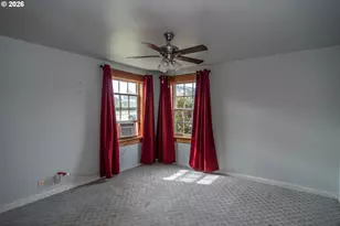 66 NW Cary St, Winston, OR 97496 - Photo 20