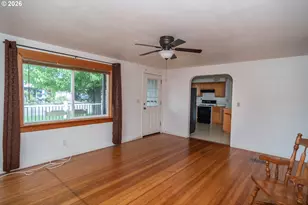 66 NW Cary St, Winston, OR 97496 - Photo 18