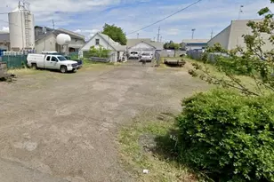 1035 Madera St, Eugene, OR 97402 - Photo 4