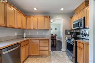 35635 Jakobi St, Saint Helens, OR 97051 - Photo 6