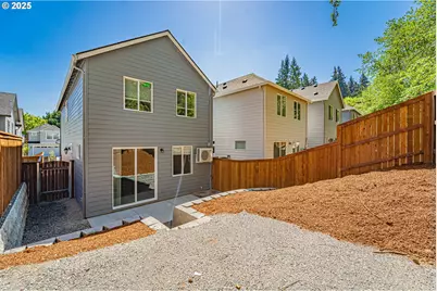 4924 NE 2nd Ct, Vancouver, WA 98663 - Photo 10