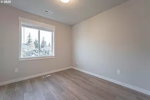 4924 NE 2nd Ct, Vancouver, WA 98663 - Photo 20