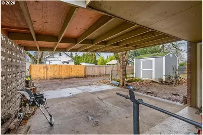 6421 SE 58th Ave SE, Portland, OR 97206 - Photo 6