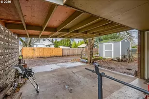 6421 SE 58th Ave SE, Portland, OR 97206 - Photo 6